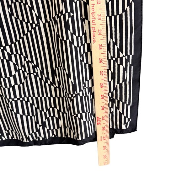 Weekend MaxMara Made In Italy Black & White Striped Abstract Patterned Scarf Sil - Picture 3 of 5